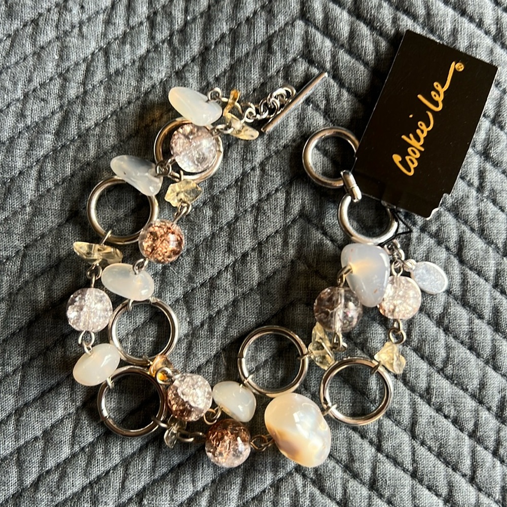 Cookie Lee glass bead bracelet NWT